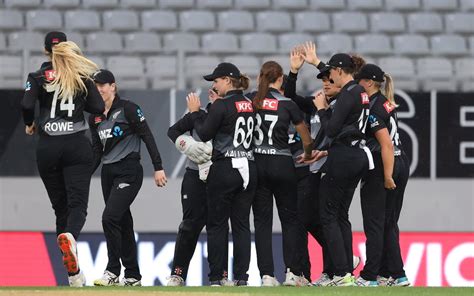 New Zealand Announce Squad For Women's World Cup; 17-Year-Old With 2 Match Experience Included ...