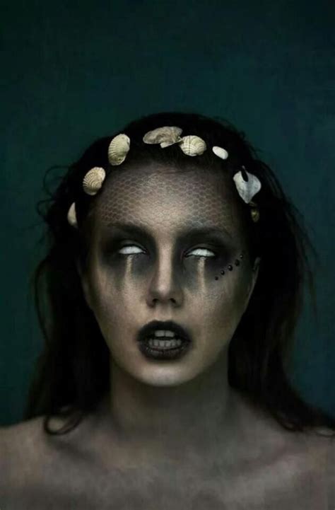 Halloween images inspiration for an amazing make-up Mermaid Makeup ...