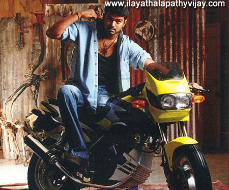 ILAYATHALAPATHY VIJAY: THIRUMALAI MOVIE IMAGES