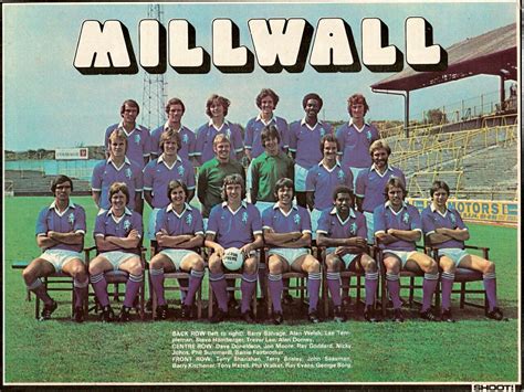 Millwall team group in 1977. | Millwall, Back row, Tomy