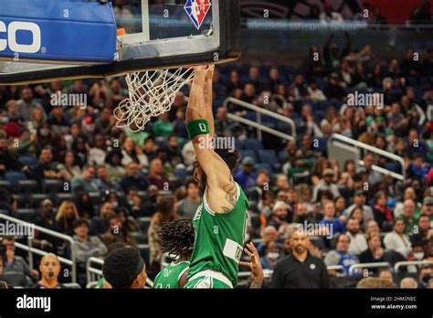 Jayson tatum dunk hi-res stock photography and images - Alamy