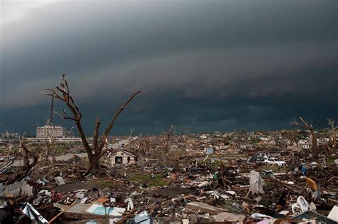 The deadliest tornadoes of all time | loveexploring.com