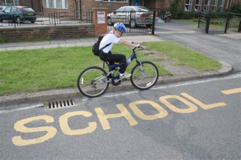 Benefits of Going to School By Riding a Bike - It's All About Cheerleading