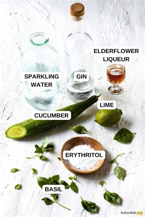 Easy Elderflower Gin Cocktail (Keto Cocktail)