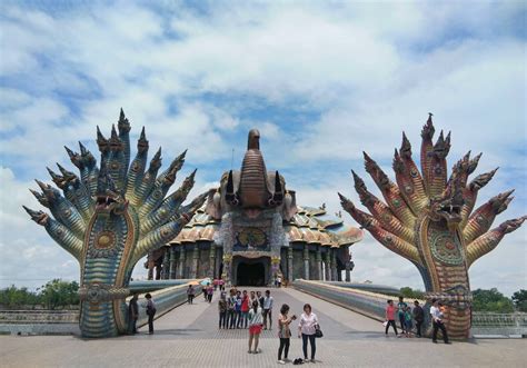 Wat Ban Rai - The Elephant Temple in Nakhon Ratchasima - It's better in Thailand