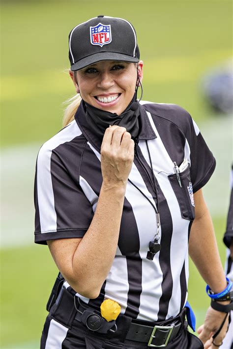 Sarah Thomas to Become First Woman to Officiate Super Bowl | POPSUGAR ...