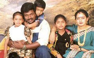 Parthiban Seetha Family photos | Wedding Photos Of Actors | Hindi Tamil ...