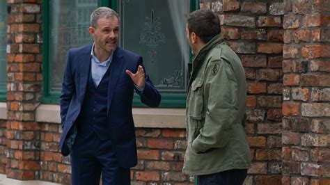 Coronation Street spoilers: Nick Tilsley attacks Peter Barlow over ...