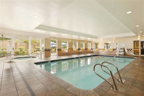 Top Hotels in Lake Oswego, Oregon - Cancel FREE on most hotels | Hotels.com