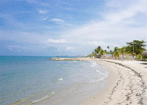 Apartamento frente al mar entre Tolu y Coveñas in Puerto Viejo ...