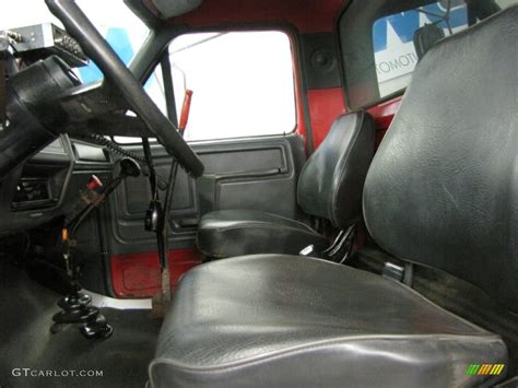 1988 Ford F700 Regular Cab Dump Truck interior Photo #51696457 | GTCarLot.com