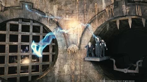 Harry Potter And The Escape From Gringotts Video Explores The New Ride