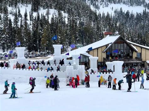 White Pass Ski Resort Hosted 35th Winter Carnival [Photos]