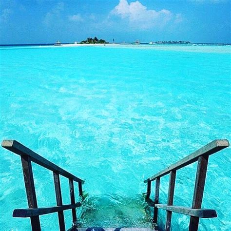 Water holiday Maldives blue water clear | Vacation spots, Beautiful ...