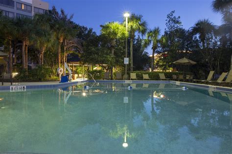 HOLIDAY INN ORLANDO-INTERNATIONAL AIRPORT, AN IHG HOTEL $140 ($̶1̶6̶7̶ ...