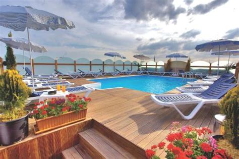 15 Hotels In Istanbul With A Pool - Updated 2024 | Trip101