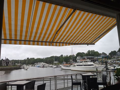 The Boathouse Restaurant - Outdoor Dining - Restaurant in Kennebunkport ...