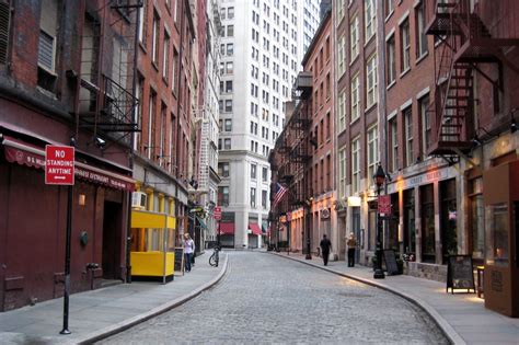 Stone Street - Take New York Tours