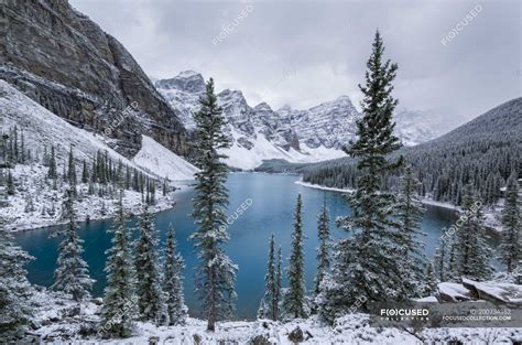 Moraine Lake and Valley of Ten Peaks in winter, Banff National Park ...