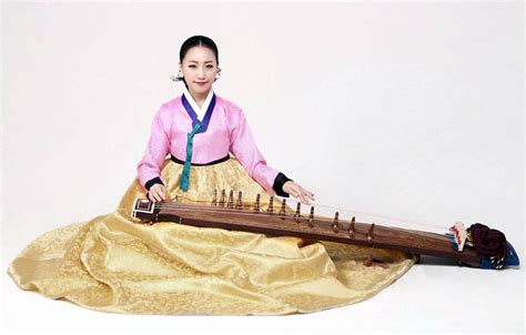 Gorgeous Korean YouTuber Covers Classic Western Songs On Traditional Korean Instrument - Koreaboo