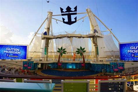 Harmony of the Seas Itinerary & Review + 17 Money & Time Saving Tips