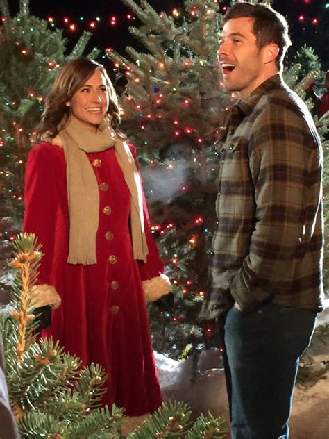 Christmas Land | Hallmark Channel - Luke Macfarlane Photo (39202808 ...