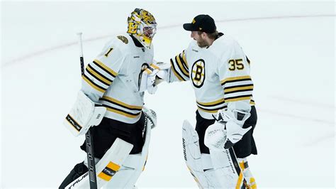 Bruins Goalie Tandem Highlights Area Of Weakness For Maple Leafs ...