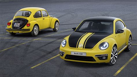 2014 Volkswagen Beetle GSR recalls the original bumblebee