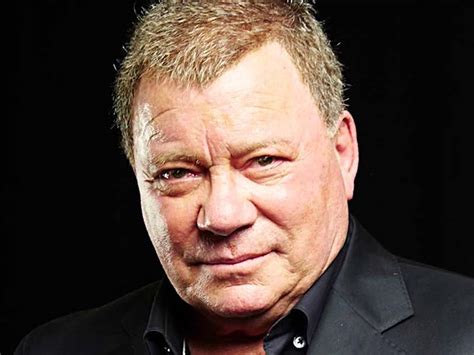 William Shatner Toupee - Does This Star Trek Celeb Wear Hairpiece?