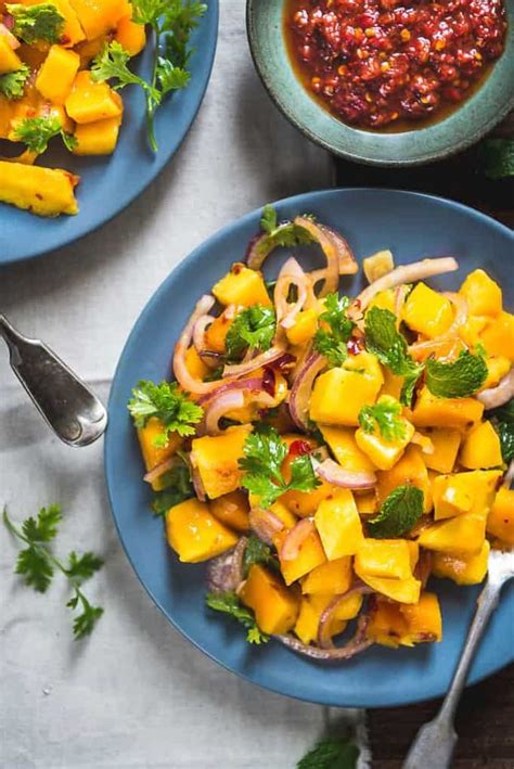 Healthy & Spicy Malaysian Ripe Mango Salad - Whiskaffair