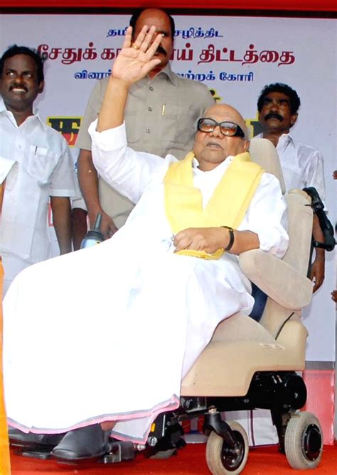 M.Karunanidhi at a demonstration to restart the Sethu canal project