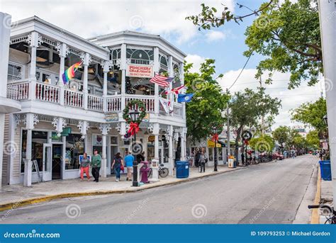 Duval Street in Key West, Florida. Editorial Stock Photo - Image of people, tropical: 109793253