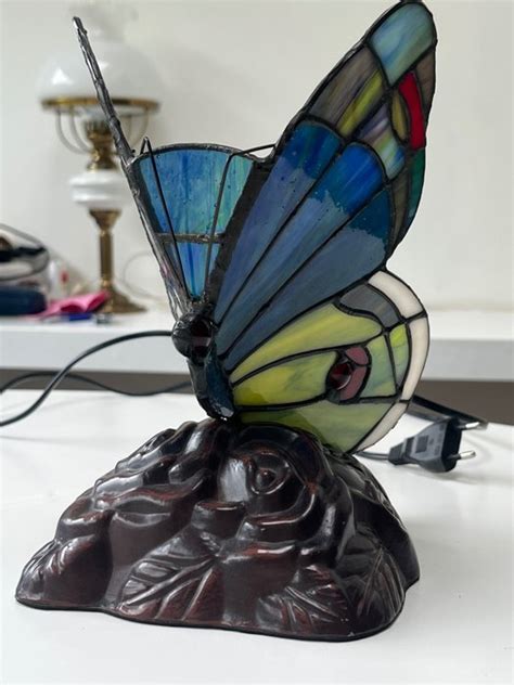 Rare tiffany style lamp BUTTERFLY - Glass - Catawiki