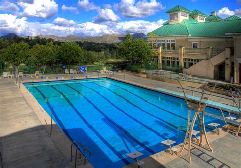 Private Swimming Pool and Swim League | Victoria Club | Riverside, CA