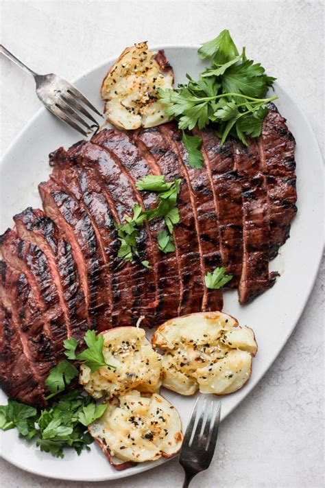 Tender Grilled Flank Steak (+ easy marinade!) - Fit Foodie Finds