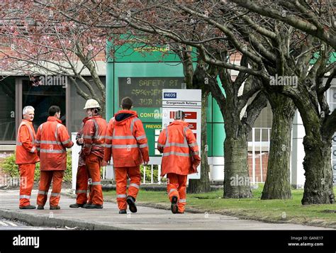 Oil refinery strike Stock Photo - Alamy