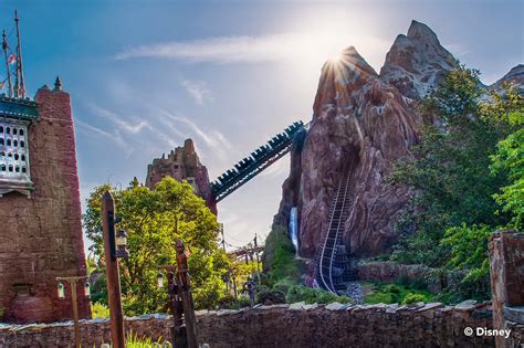 Expedition Everest Roller Coaster - Fun Ride at Disney’s Animal Kingdom ...