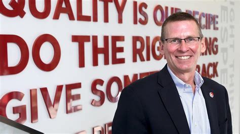 Wendy's 2020: New CEO tasked with building on recent hot streak ...