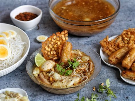 Mohinga - Fish Noodle Soup — Burmalicious by Suu