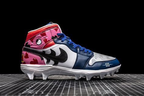 Dak Prescott's Betty Boop Cleats Raise Awareness of Colon Cancer | Muse by Clios