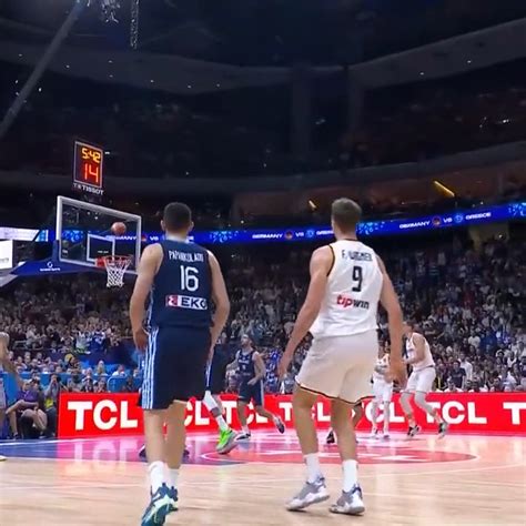 #Eurobasket: Franz Wagner Highlights vs GRE | 😤 😤 Immer noch geflasht ...