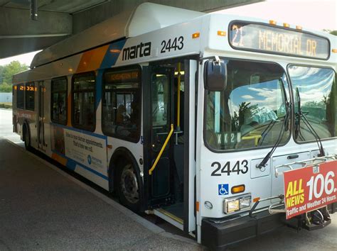 Atlanta Buses Serve Riders, Others Demand Rail (Commentary)