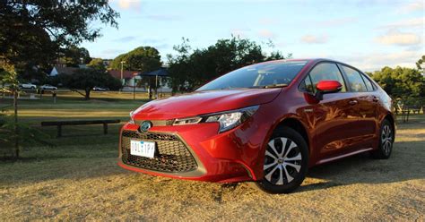 2020 Toyota Corolla Ascent Sport Hybrid sedan review | CarExpert