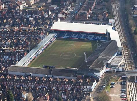 Luton Town Football Club | Estadio de futbol, Estadio deportivo, Estadios