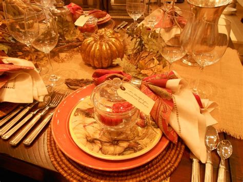 Decorating Thanksgiving table tips and tricks | Interior Design Paradise