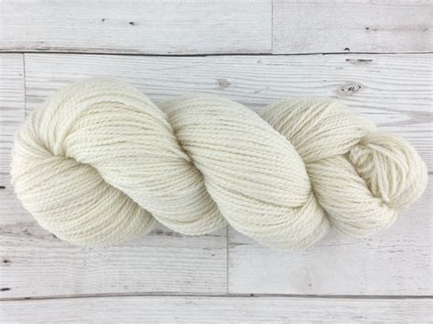 Undyed Yarn 100% Wool 4 Ply 1kg 10x100g Hanks | Etsy