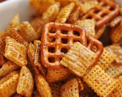 Sweet and Spicy Snack Mix Recipe