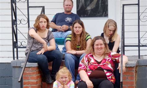 Here Comes Honey Boo Boo family is now 'taking home $20,000 an episode after TLC gave them a ...