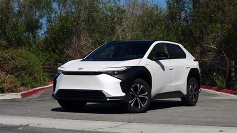 2023 Toyota bZ4X Review | An electric Toyota finally arrives - Autoblog