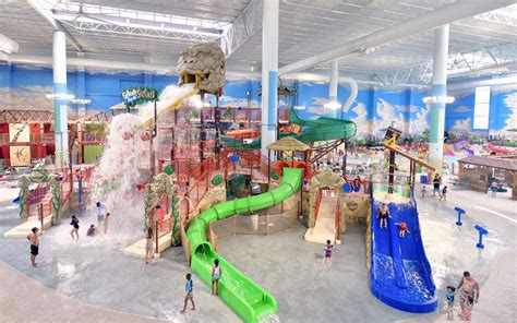 A Day Inside America’s Largest Indoor Water Park in Round Rock – Texas ...